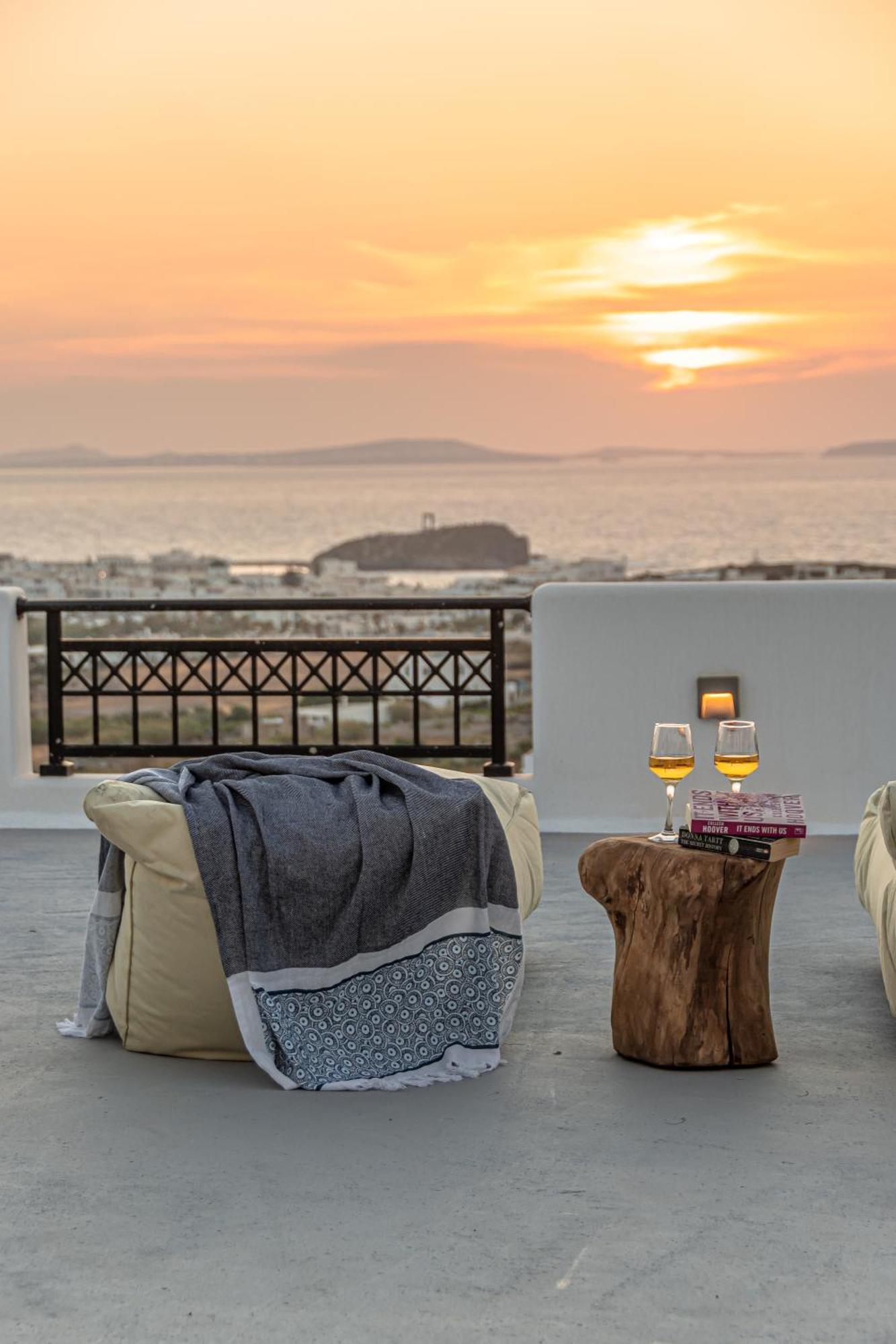 Naxian View * Naxos City